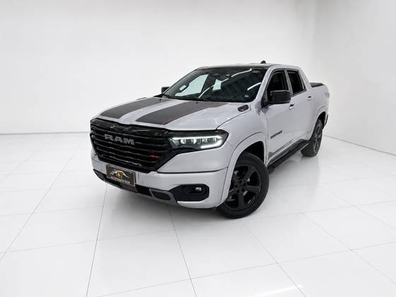 RAM RAMPAGE 2.0 HURRICANE 4 TURBO GASOLINA R/T 4X4 AUTOMÁTICO